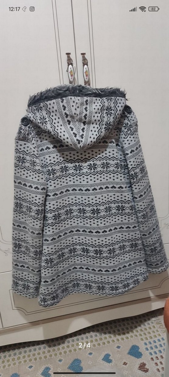 Düğmeli Kapüşonlu Gri Desenli Midi Kadın Kaban - Görsel 2