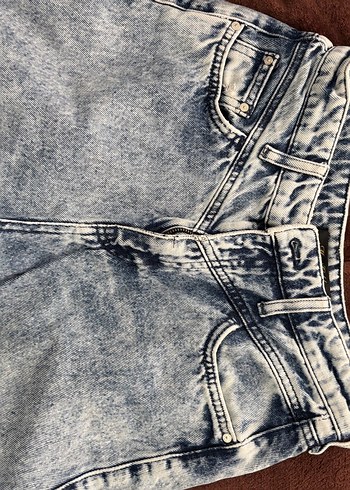 Mavi Gri Batik Desenli Düğmeli Rahat Kesim Kadın Kot - Görsel 3