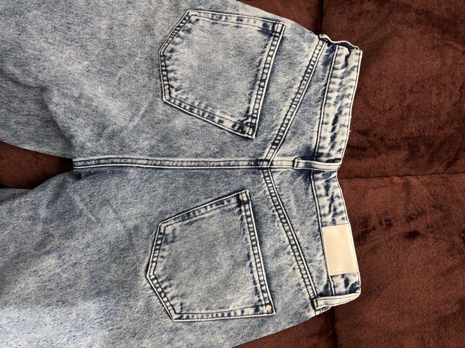 Mavi Gri Batik Desenli Düğmeli Rahat Kesim Kadın Kot - Görsel 4