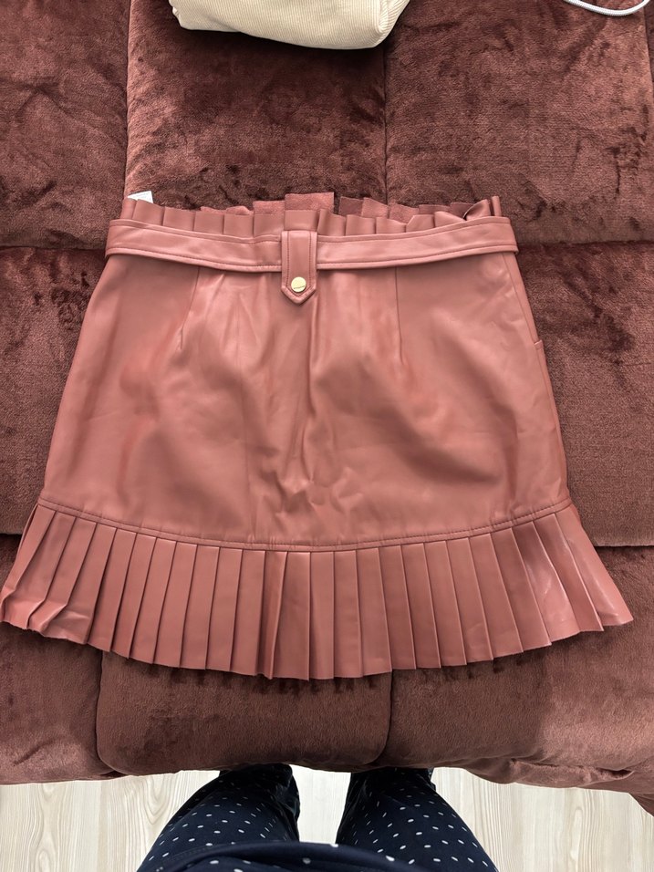 Zara Kemer Detaylı Kahverengi Deri Mini Etek - Görsel 2