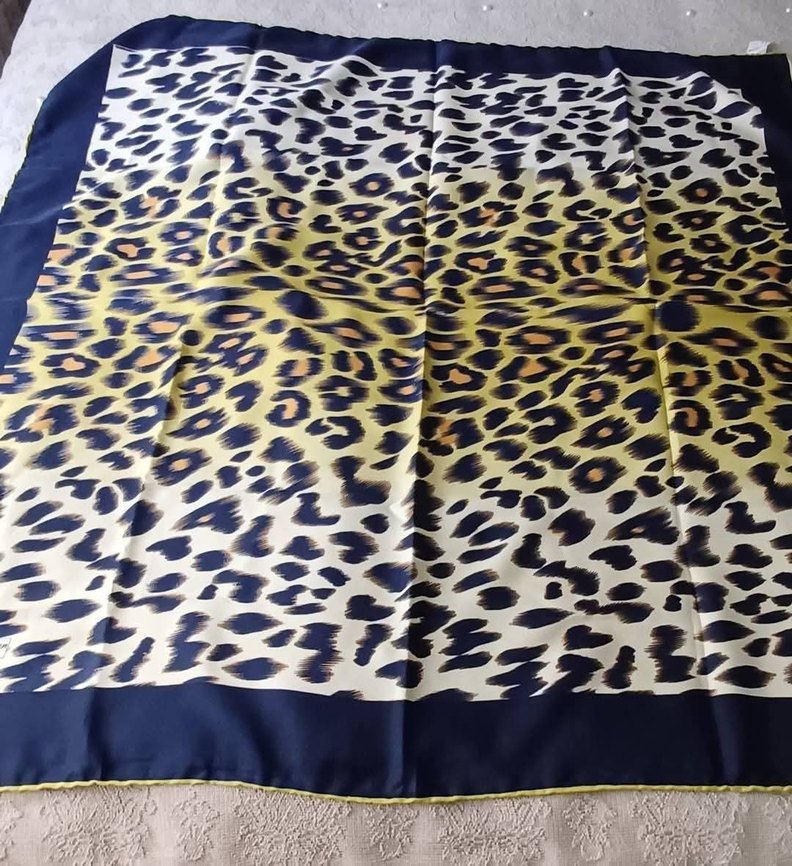 6 esarp sıfırdan farksızlar - Görsel 4