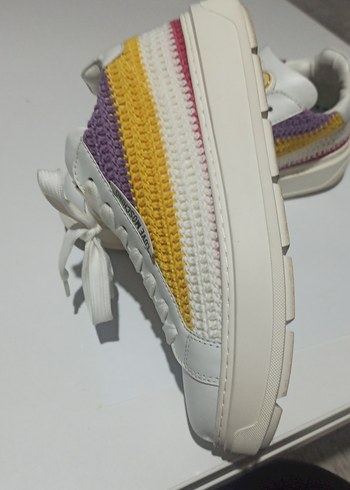 Beyaz Yüksek Topuklu Kadın Spor Ayakkabı - Görsel 4