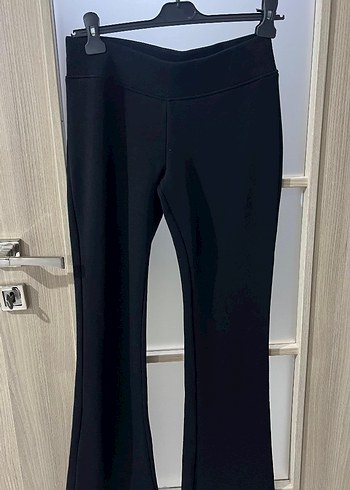 Siyah Kadın Midi İspanyol Paça Pantolon - Görsel 2