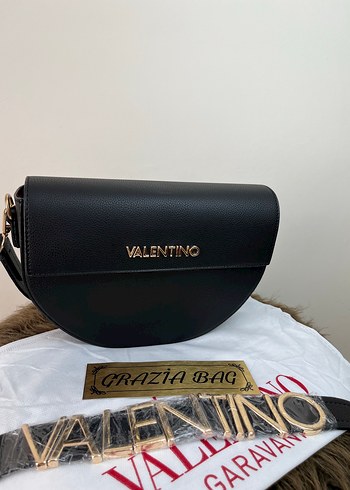 Valentino Siyah Deri Kemerli Kadın Çanta