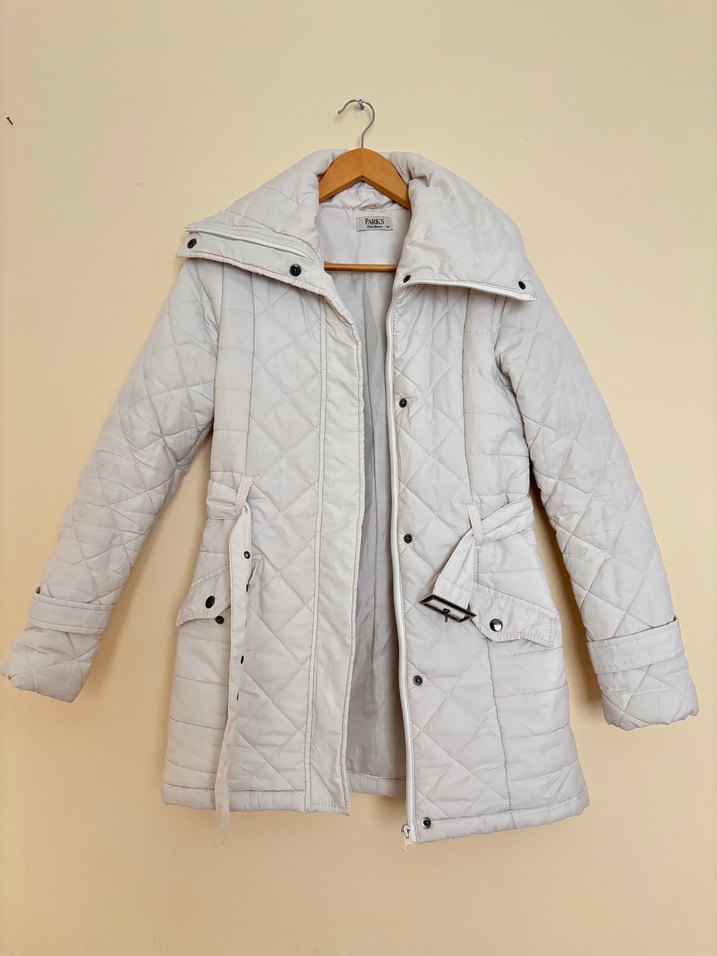 Beyaz Kemerli Kadın Kış Montu - Görsel 2