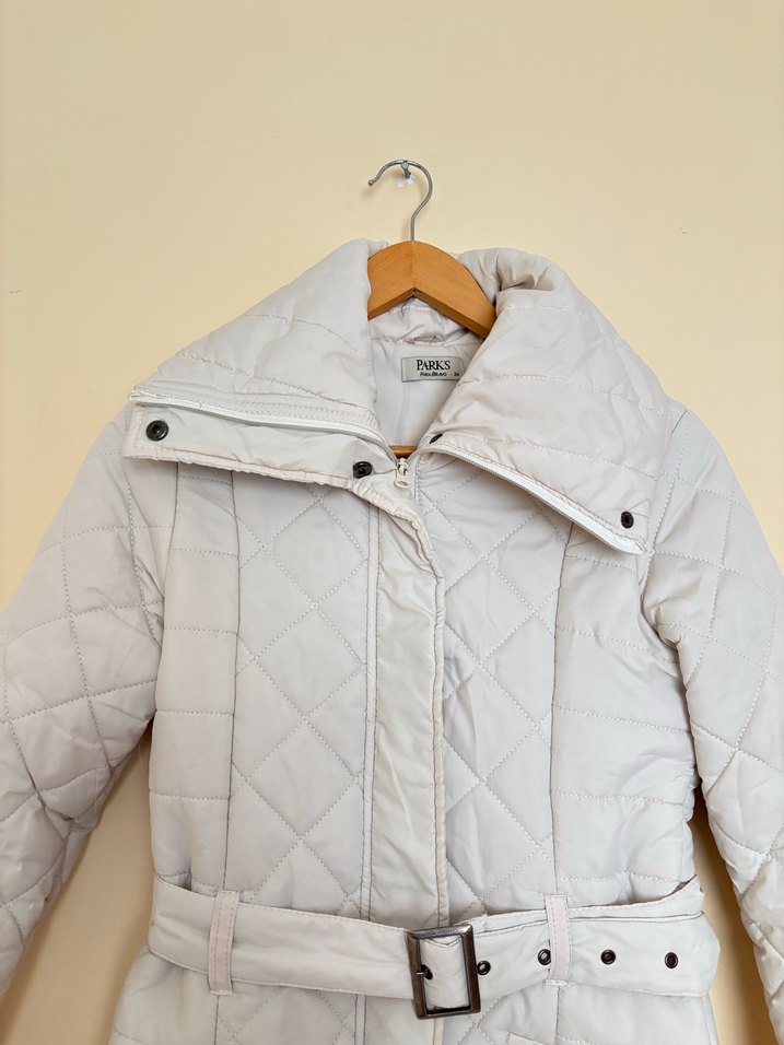 Beyaz Kemerli Kadın Kış Montu - Görsel 3