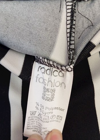 Siyah Beyaz Çizgili Pilili Kadın Kumaş Pantolon - Görsel 5