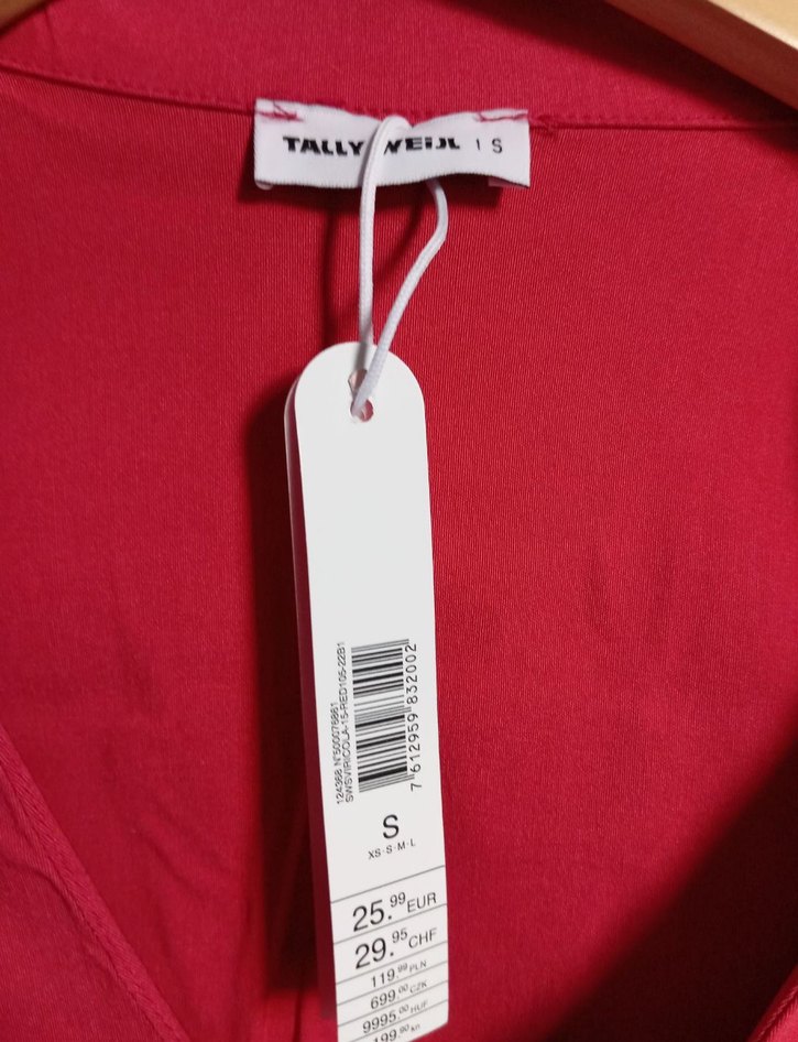 Kırmızı V Yaka Düğmeli Kadın Bluz - Görsel 5