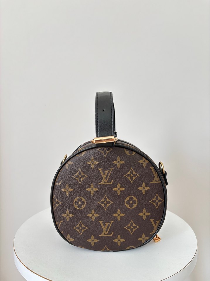 LV çanta - Görsel 3