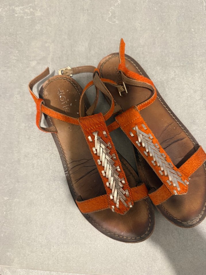 Bohem Tarzı Toka Detaylı Deri Kadın Sandalet - Görsel 3