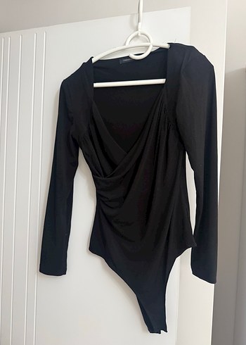 Uzun Kollu Siyah Drapeli V Yaka Bluz - Görsel 2