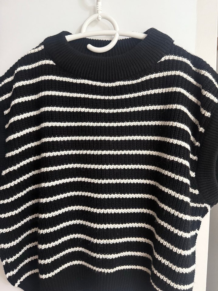 Çizgili Siyah Gri Örgü Süveter - Görsel 3