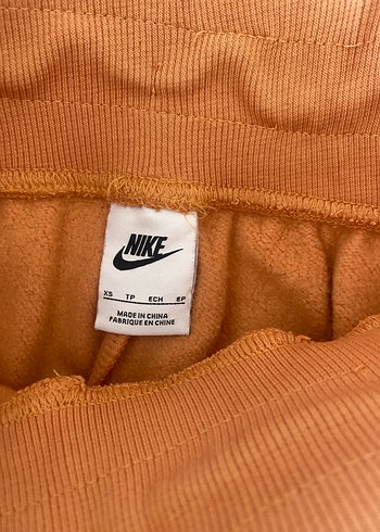 xs Beden kadın nike eşofman orijinal