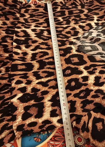 xl Beden Leopar Desenli V Yaka Kısa KolluElbise