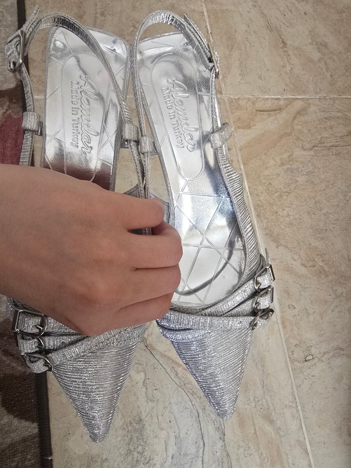 gümüş gri topuklu ayakkabı 38 numara - Görsel 2