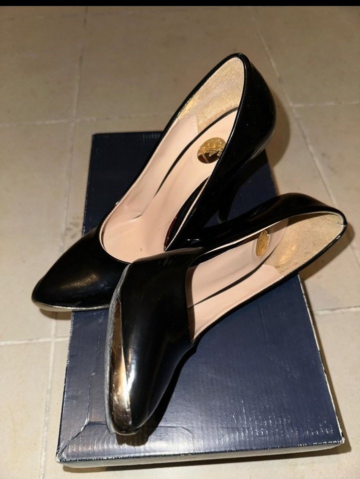 Siyah Parlak Tokalı Stiletto Topuklu Kadın Ayakkabı - Görsel 2