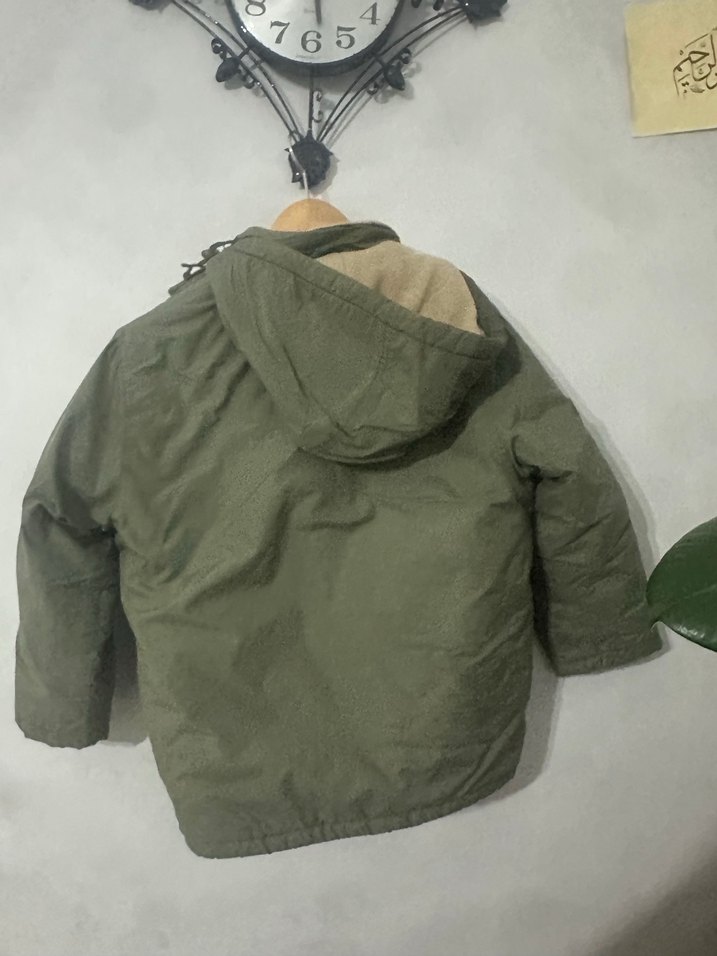 Erkek Çocuk Haki Kamuflaj Düğmeli Mont - Görsel 4