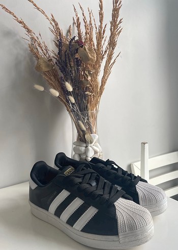 Siyah Beyaz Adidas Superstar Sneakers - Görsel 2