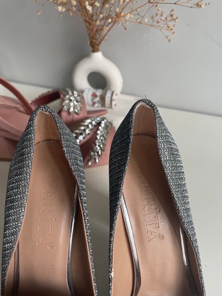 Gri Yılan Desenli Topuklu Kadın Ayakkabı - Görsel 3