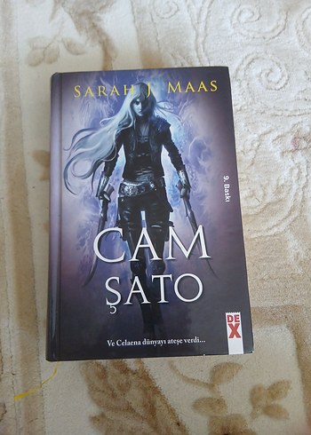 Cam Şato - Sarah J. Maas
