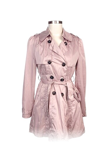 LC Waikiki Trenchcoat %70 İndirimli.