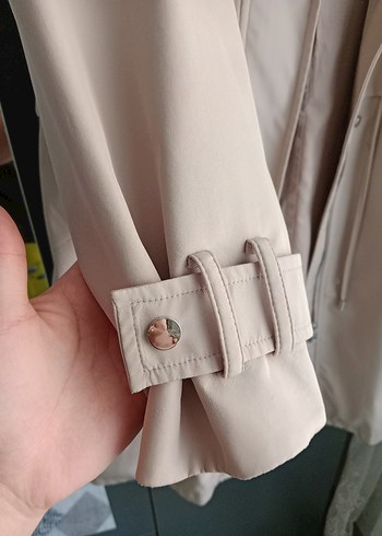 Bej Düğmeli Beymen yağmurluk - Görsel 6