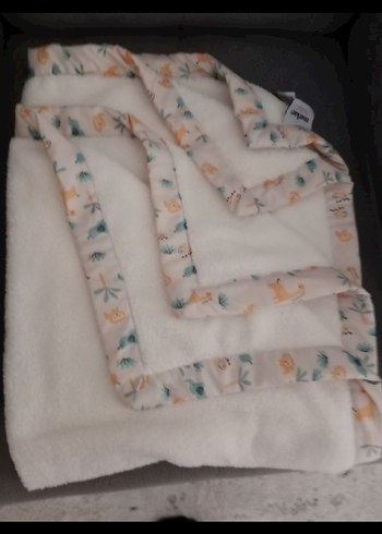 peluş Beyaz Desenli Çocuk Battaniyesi - Görsel 2