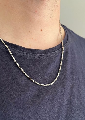 Gri Zincir Detaylı Minimalist Erkek Kolye - Görsel 3