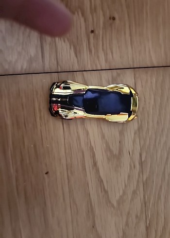  Beden hotwheels oyuncak araba