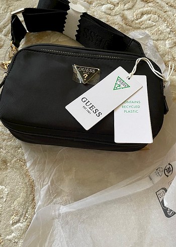 Guess Siyah Gri Baskılı Kadın Çapraz Çanta