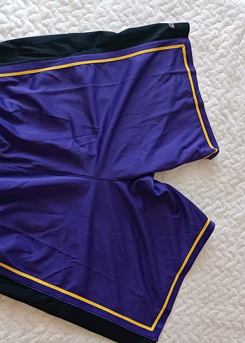 38 Beden Mor Los Angeles Lakers Spor Şortu