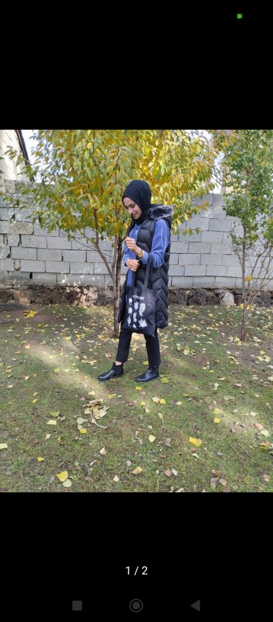 Siyah Kürklü Boğazlı Kadın Şişme Yelek - Görsel 2