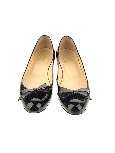 39,5 Beden Christian Louboutin Babet %70 İndirimli.