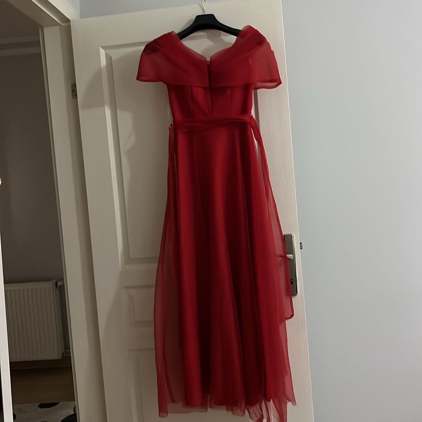 Kırmızı Straplez Midi Kadın Abiye Elbise - Görsel 4