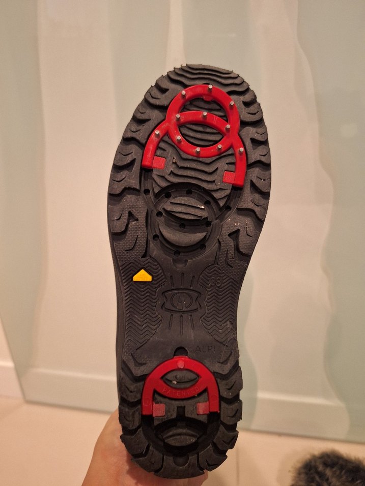 Siyah Kürklü Yüksek Topuklu Biker Bot - Görsel 3