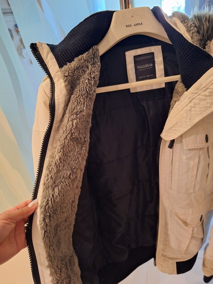 Bej Peluş Detaylı Sokak Stili Mont - Görsel 5