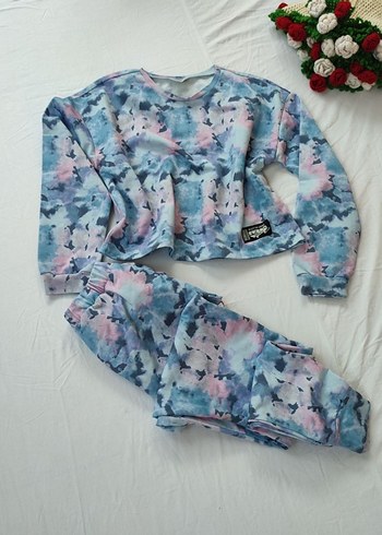 Kızlar için Mavi Pastel Batik Eşofman Takımı