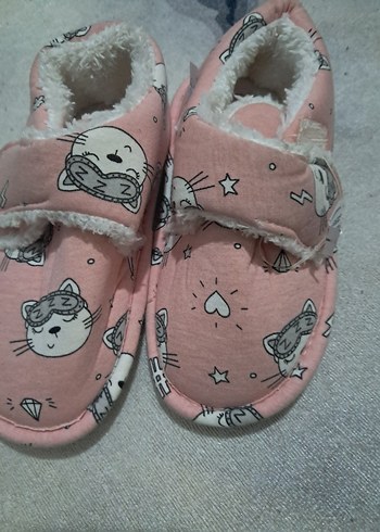 Kızlar için Renkli Desenli Sıcak Terlik - Görsel 3