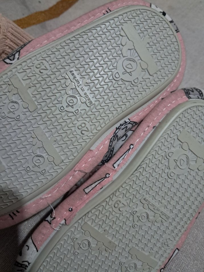 Kızlar için Renkli Desenli Sıcak Terlik - Görsel 5