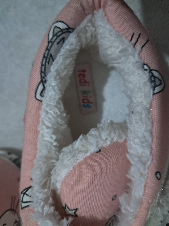 Kızlar için Renkli Desenli Sıcak Terlik - Görsel 4