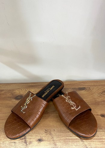 Yves Saint Laurent Kahverengi kadın terlik deri görünümlü