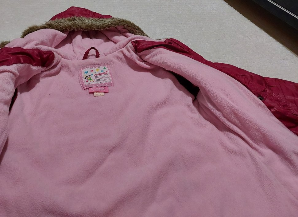 LC Waikiki kız çocuk mont - Görsel 4