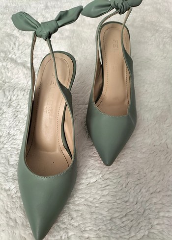 38 Beden Yeşil Stiletto Topuklu Kadın Abiye Ayakkabı