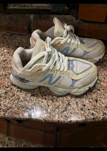 Beyaz Bağcıklı Sokak Stili Kadın Spor Ayakkabısı - Görsel 5