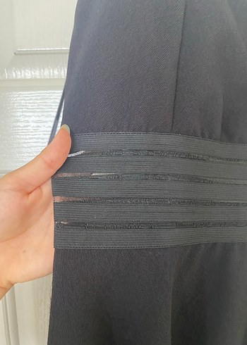 m Beden Siyah V Yakalı Midi Strappy Elbise