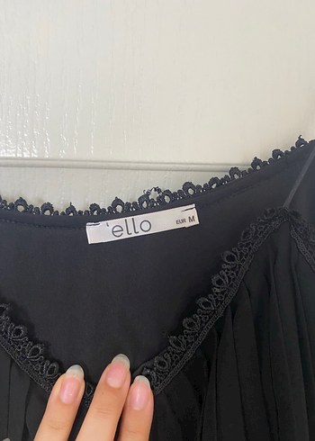 Diğer Siyah Pilili Elbise