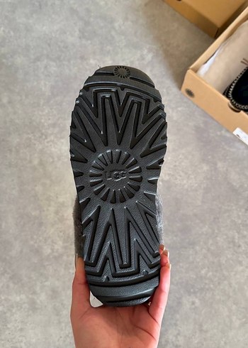 Gri Süet Kürklü Kadın Terlik - Görsel 6