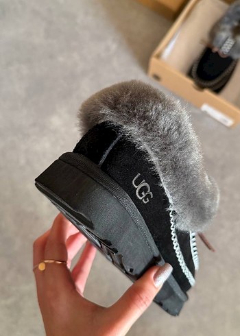 Gri Süet Kürklü Kadın Terlik - Görsel 3