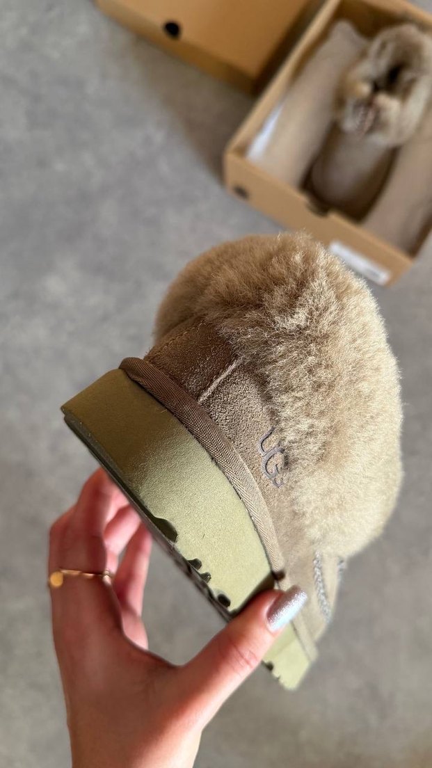 Bej Süet Kürklü Dolgu Topuklu Kadın Terlik - Görsel 4