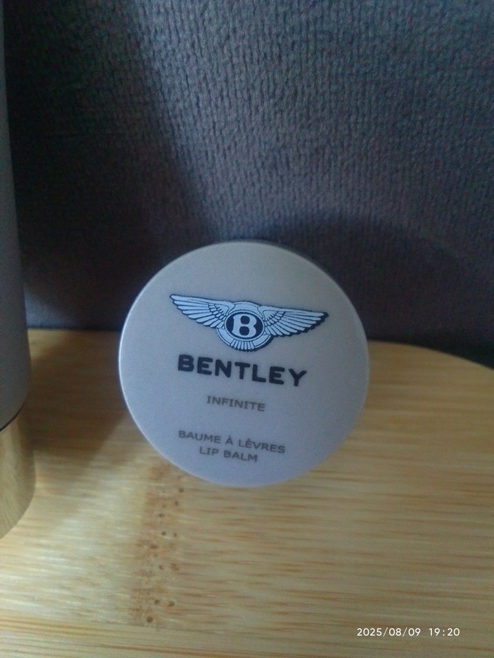 Bentley Infinite Erkek Cilt Bakım Seti - Görsel 4